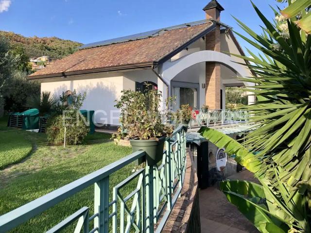 Casa in vendita a Montecorvino Pugliano, Campania
