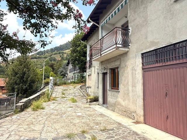Casa in vendita a Maslianico, Lombardia