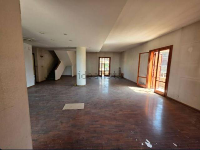 Casa in vendita a Sant'agata Li Battiati, Sicilia