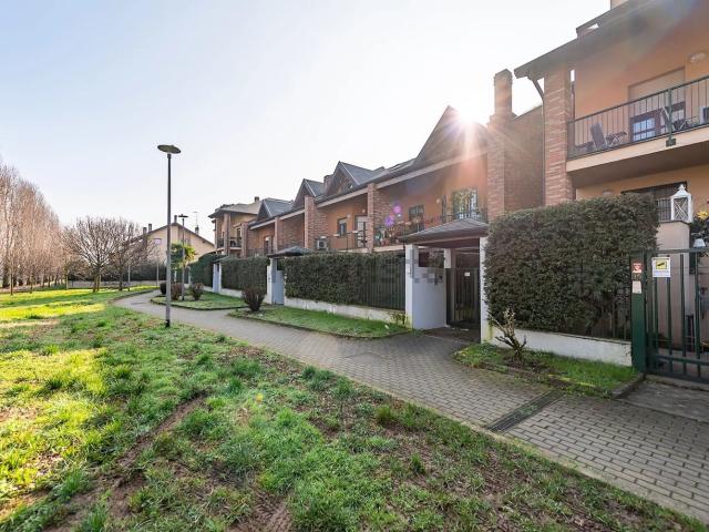 Casa in vendita a Cascina Villa, Lainate