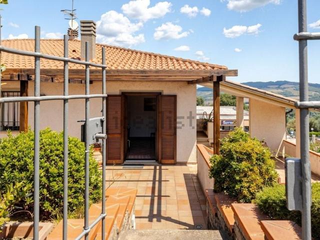Casa in vendita a Unione di Comuni Montani Colline del Fiora, Manciano