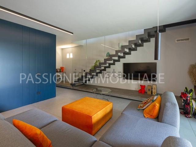 Casa in vendita a Fenili Belasi, Capriano del Colle