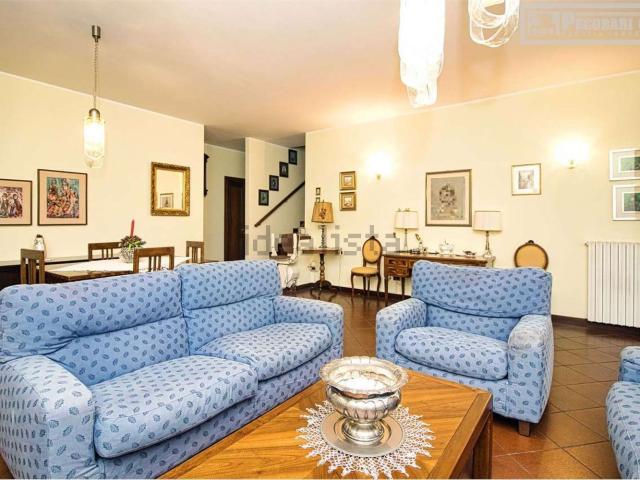 Casa in vendita a Crocetta-San Lazzaro-Modena Est, Modena