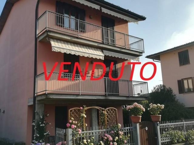 Casa in vendita a Fontanella, Lombardia
