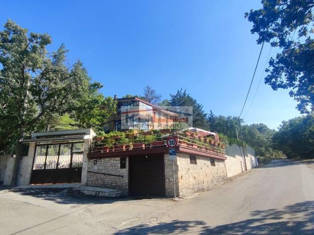 Casa in vendita a Cassano delle Murge, Bari