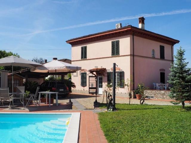 Casa in vendita a San Colombano, Capannori
