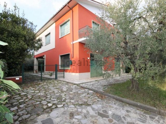 Casa in vendita a San Quirico di Moriano, Bagni Di Lucca Ponte