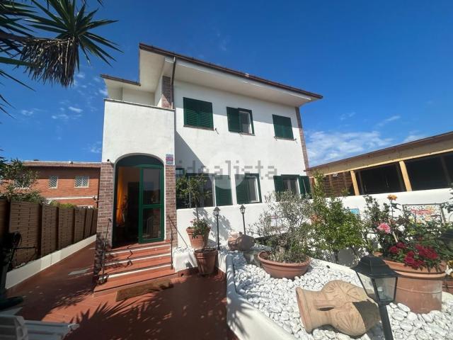 Casa in vendita a Roma Capitale, Lazio