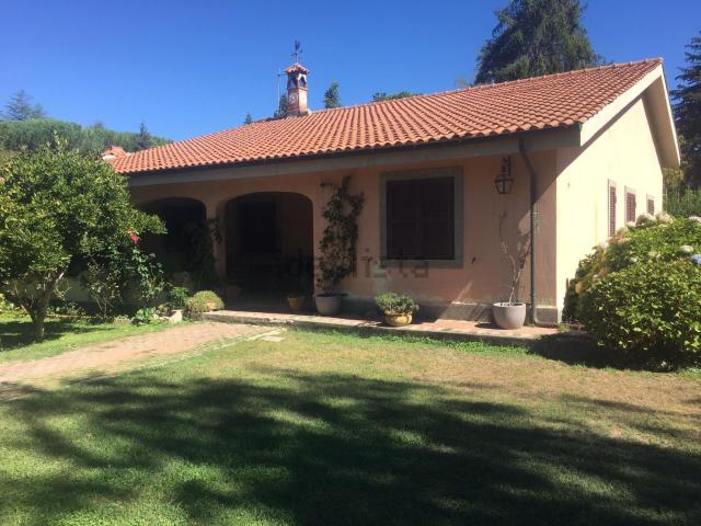 Casa in vendita a Punta del Lago, Ronciglione
