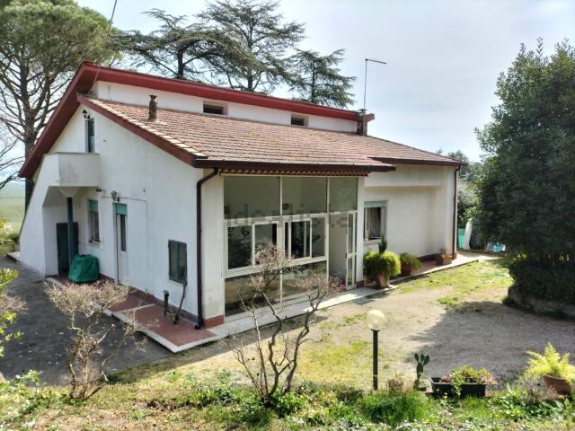 Casa in vendita a Fontevivola, Sutri
