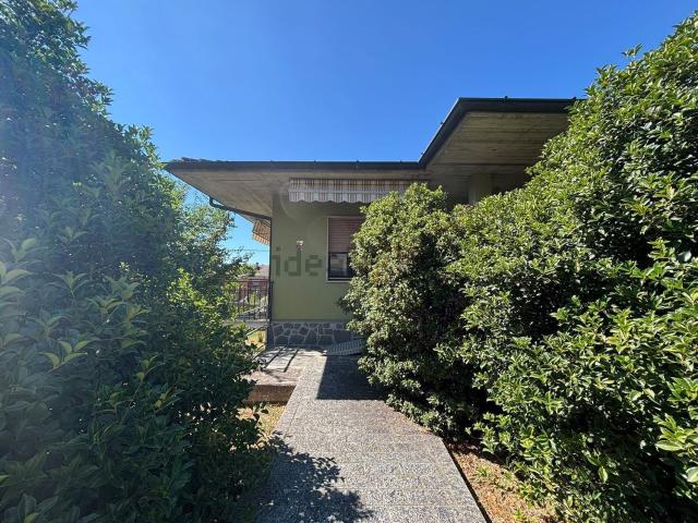 Casa in vendita a Ca' Nuova, Pianello Val Tidone