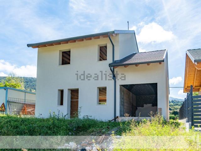 Casa in vendita a Caleipo, Zoldo Alto