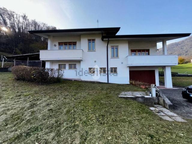 Casa in vendita a Follina, Veneto