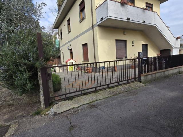 Casa in vendita a San Cipriano-Santa Barbara-Cetinale, Cavriglia