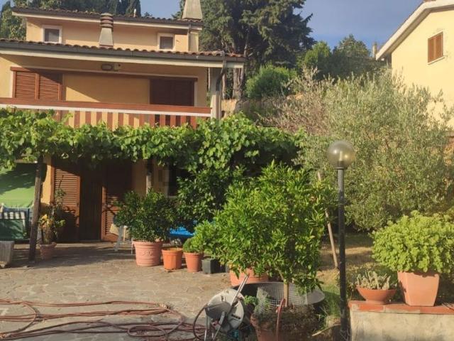 Casa in vendita a Unione di Comuni Valdarno e Valdisieve, Pontassieve