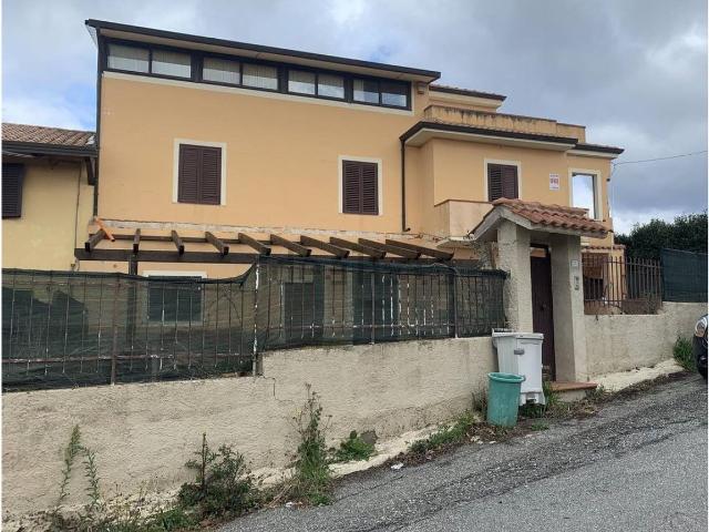 Casa in vendita a Calabria, Catanzaro