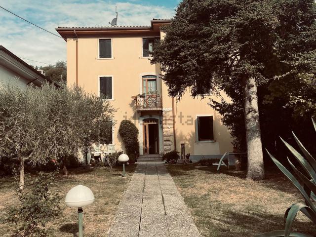 Casa in vendita a Domegliara, Sant'Ambrogio di Valpolicella