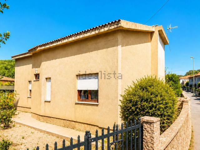 Casa in vendita a Carbonia 2, Carbonia
