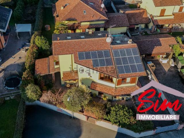 Casa in vendita a Garbagna Novarese, Novara