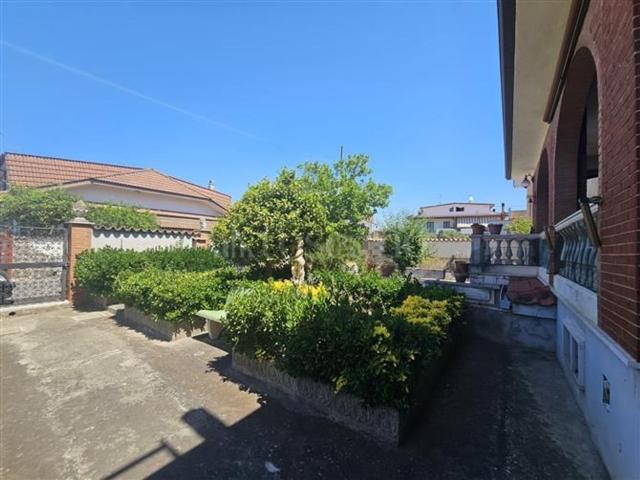 Casa in vendita a Torvajanica, Roma Capitale