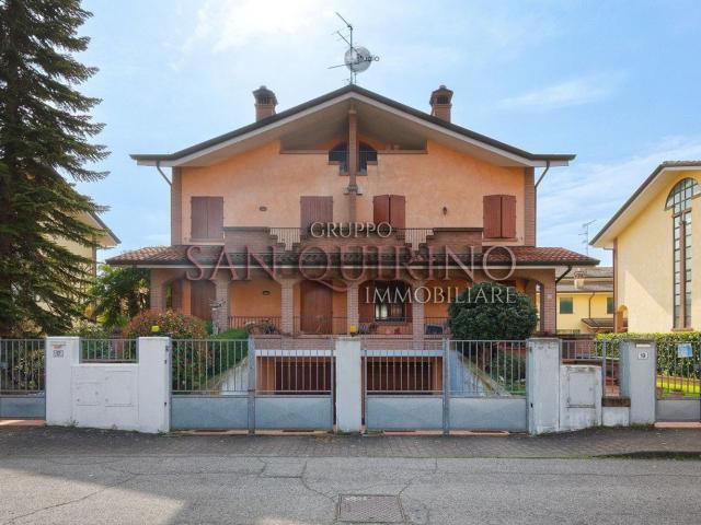 Casa in vendita a Pianura Reggiana, Re