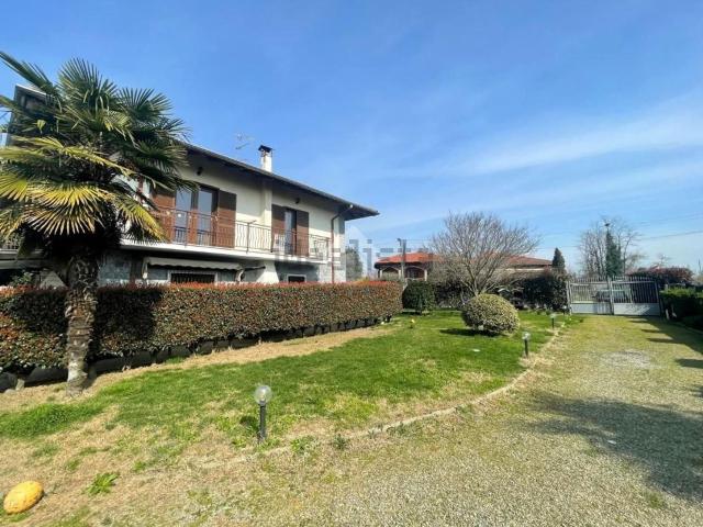 Casa in vendita a Piemonte, Novara