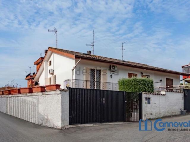 Casa in vendita a Casal Bernocchi, Roma Capitale