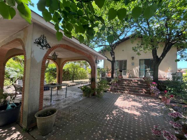 Casa in vendita a Paternostro, Viagrande