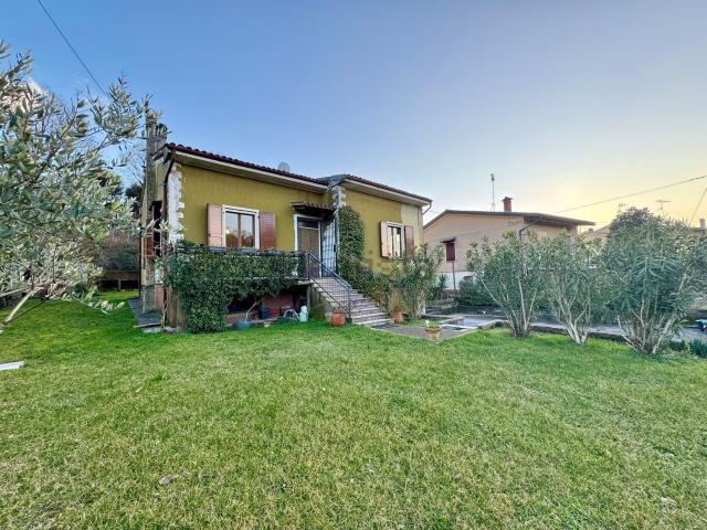 Casa in vendita a Cavriana, Lombardia