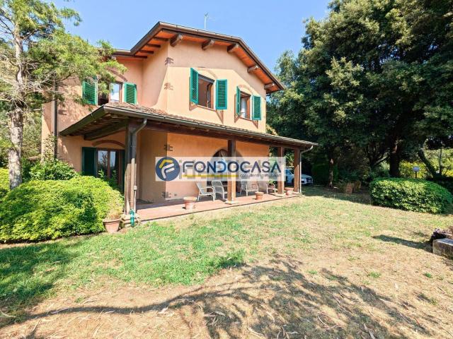 Casa in vendita a Tonfano, Toscana