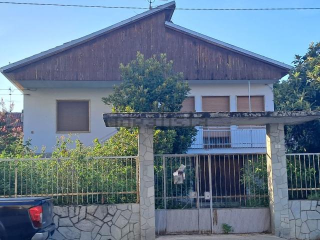 Casa in vendita a Piemonte, Alessandria