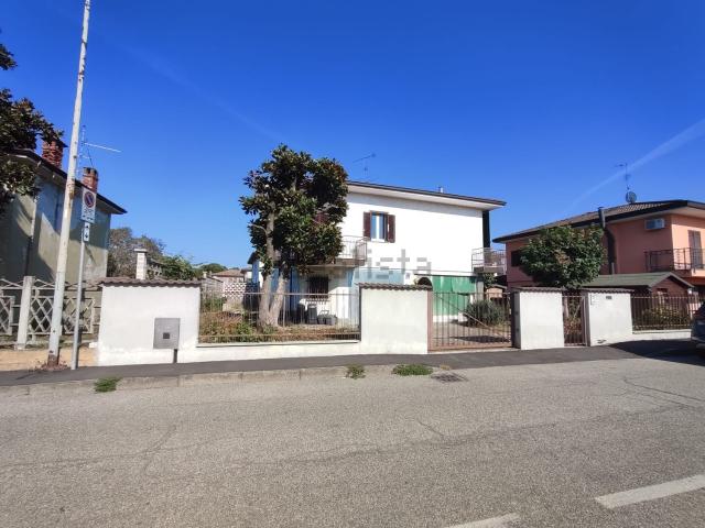 Casa in vendita a Tromello, Lombardia