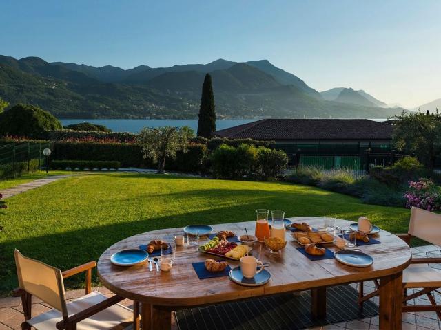 Casa in vendita a San Felice Del Benaco, Lombardia