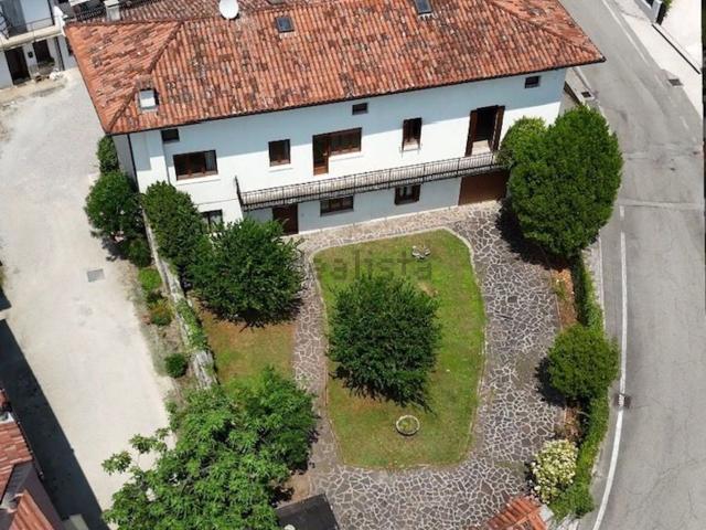 Casa in vendita a Maniagolibero, Maniago