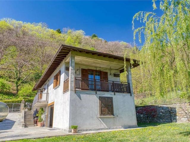 Casa in vendita a Pianello Del Lario, Lombardia