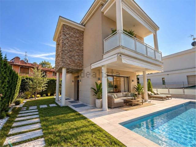 Casa in vendita a Maguzzano, Lonato del Garda