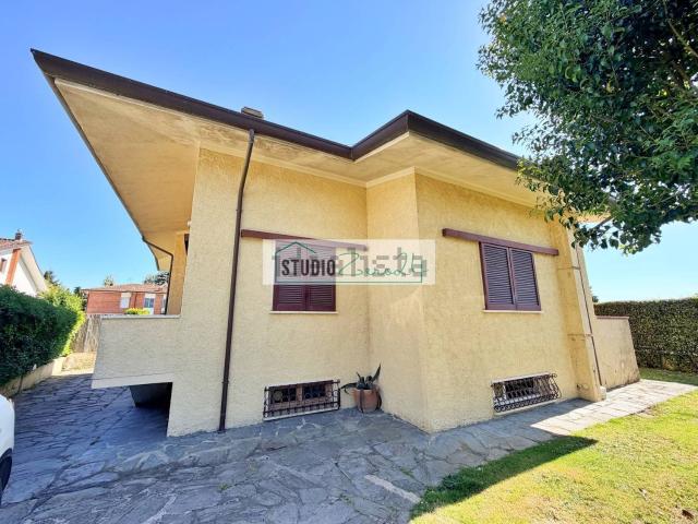 Casa in vendita a Tonfano, Toscana