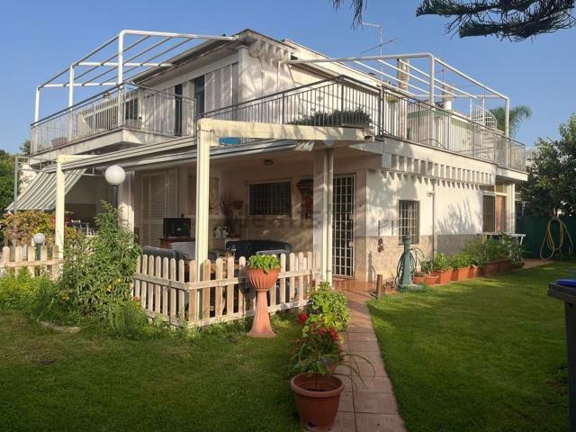 Casa in vendita a Borgo Medievale, Roma Capitale