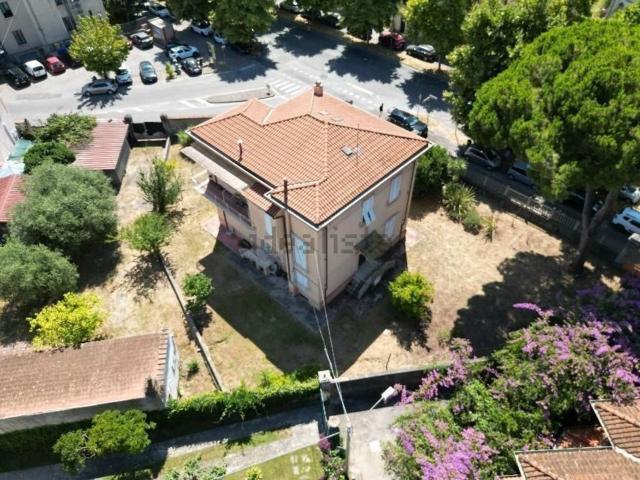 Casa in vendita a San Carlo, Marina Di Massa