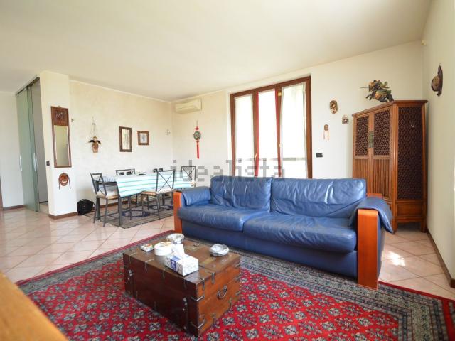 Casa in vendita a Ciserano, Lombardia