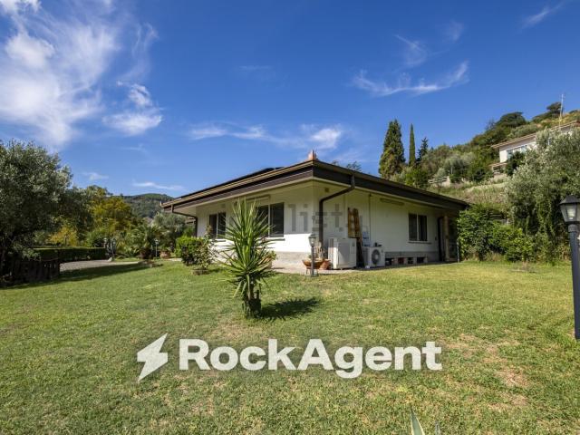 Casa in vendita a Calabria, Catanzaro