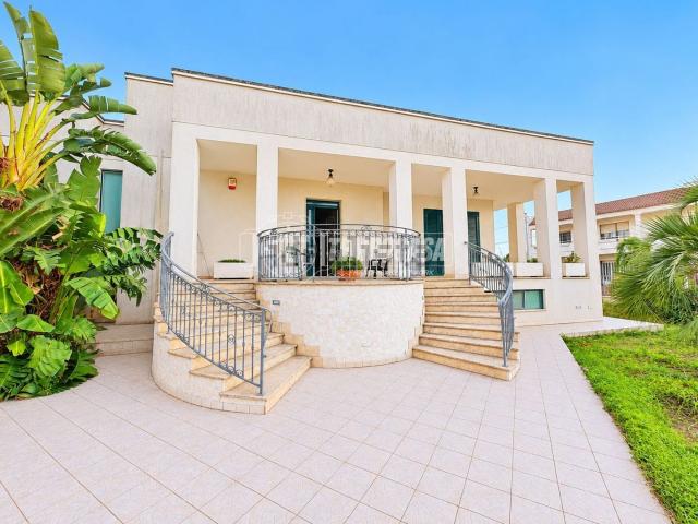 Casa in vendita a Serrano, Carpignano Salentino