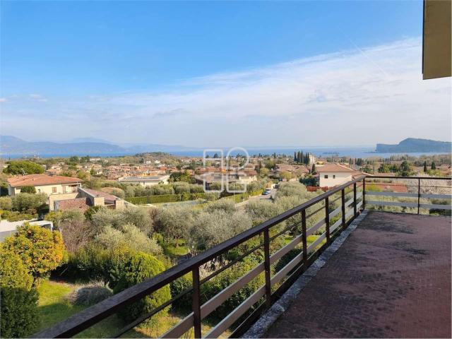 Casa in vendita a San Felice Del Benaco, Lombardia