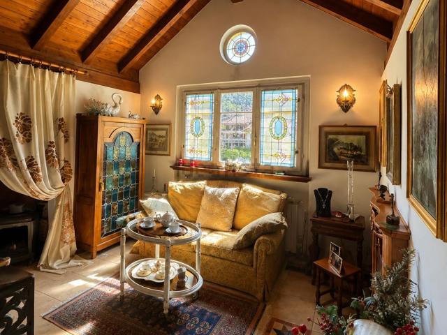 Casa in vendita a Carciano, Stresa