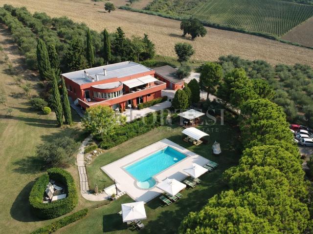 Casa in vendita a Marche, Ancona