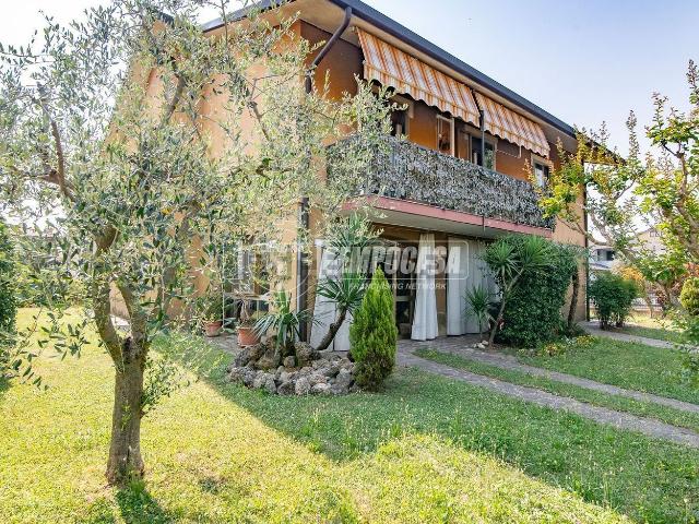 Casa in vendita a Eural Gnutti, Rovato