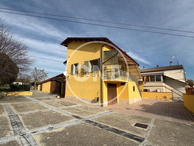 Casa in vendita a Cugnoli, Abruzzo
