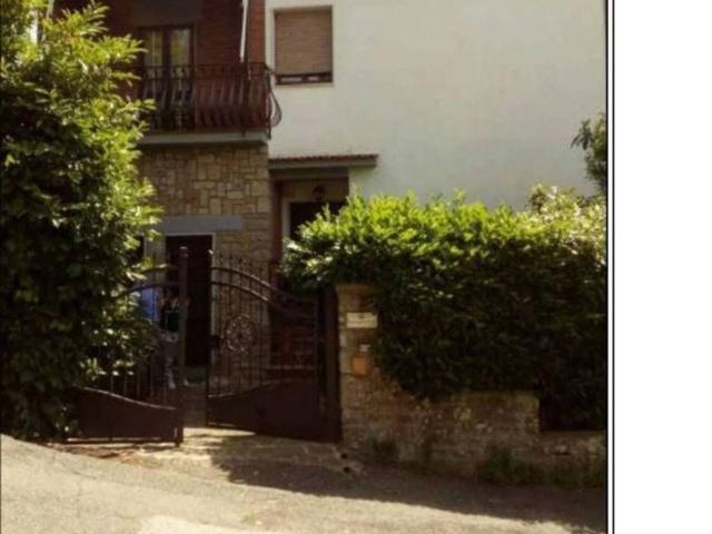 Casa in vendita a Roccastrada, Toscana