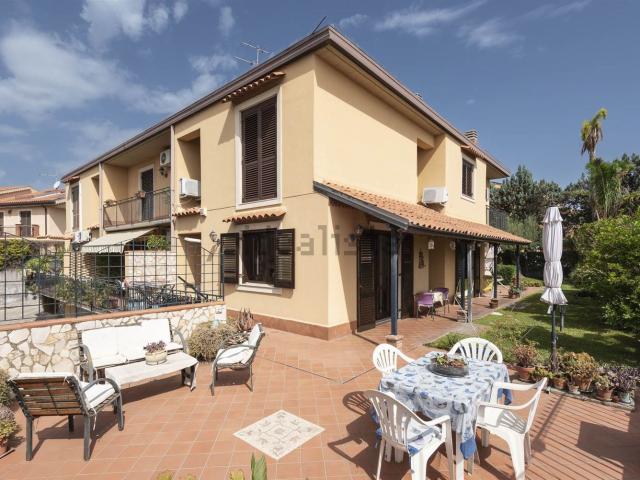 Casa in vendita a Trappeto, San Giovanni La Punta