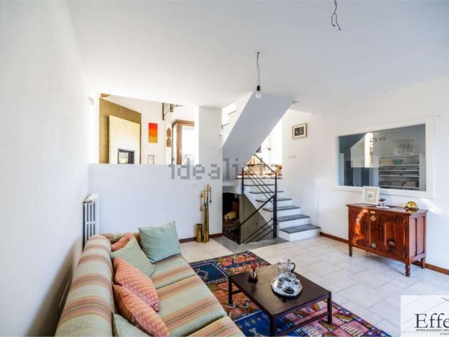 Casa in vendita a Olginasio, Besozzo
